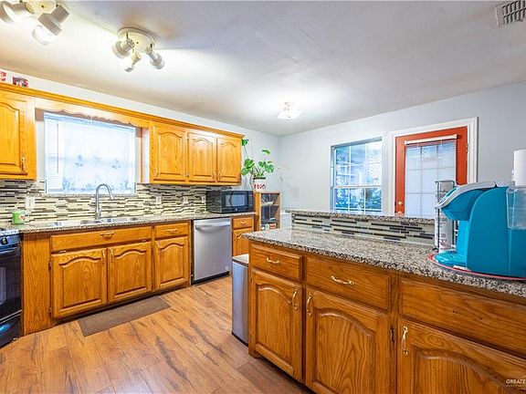 5th image of 3926 Arroyo Vista Ct