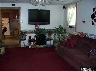 7726 Glenville Rd, Glen Rock, PA