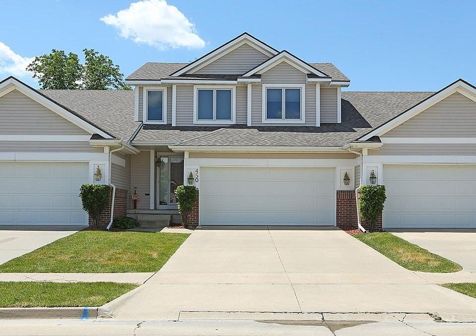 1st image of 450 W Trace Dr