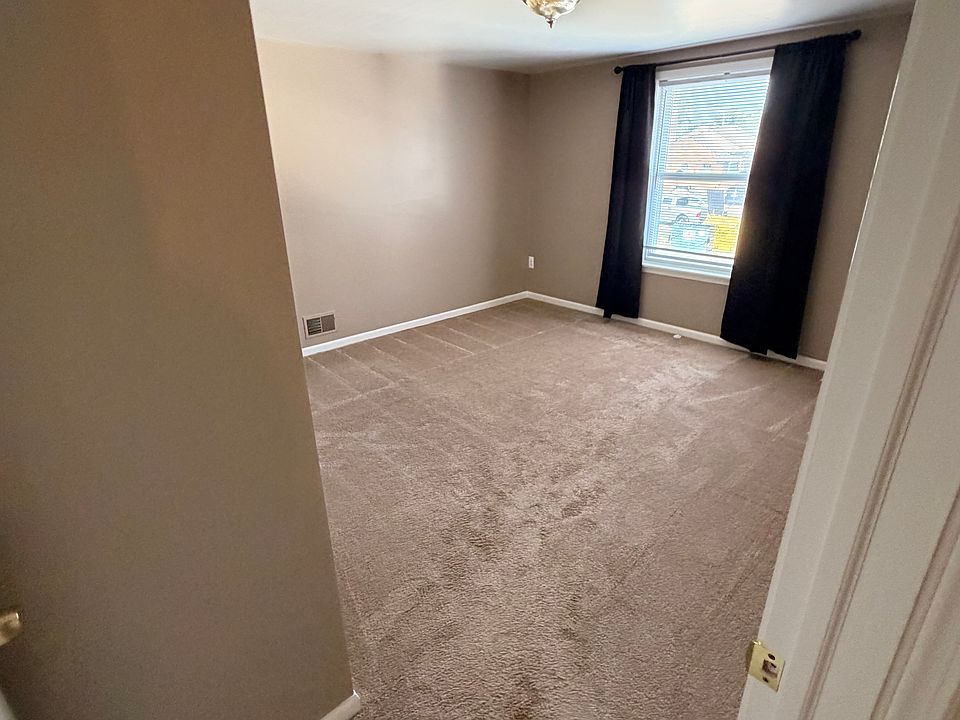 990 Beaconsfield Ave Apt 2, photo 15