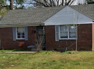 1900 N McAuley Dr, West Memphis, AR 72301