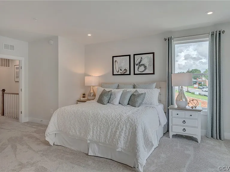 2636 Lassen Walk #A — Photo 13