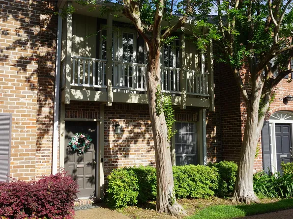 2417 Jamestown Mall #24, Houston, TX 77057