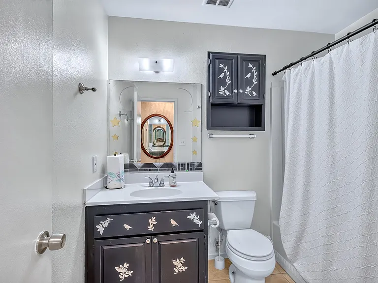 3730 Greenwood Dr — Photo 9