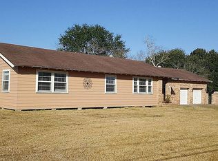 1370 Wooten Rd, Beaumont, TX 77707