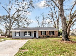 6371 Barnes Rd, Theodore, AL 36582