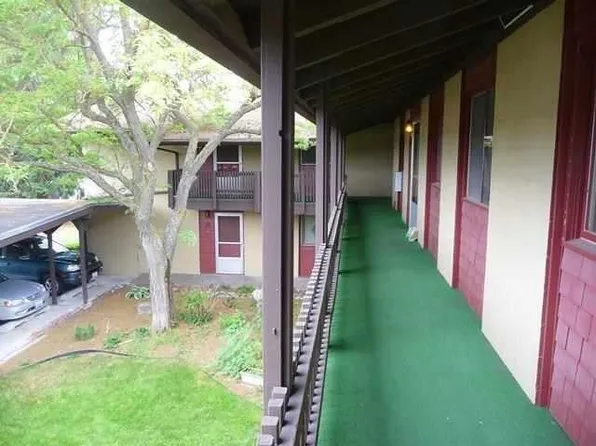 6327 N Stevens St, Spokane, WA 99208