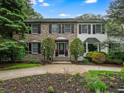 530 W Saddle River Rd, Ridgewood, NJ, 07450