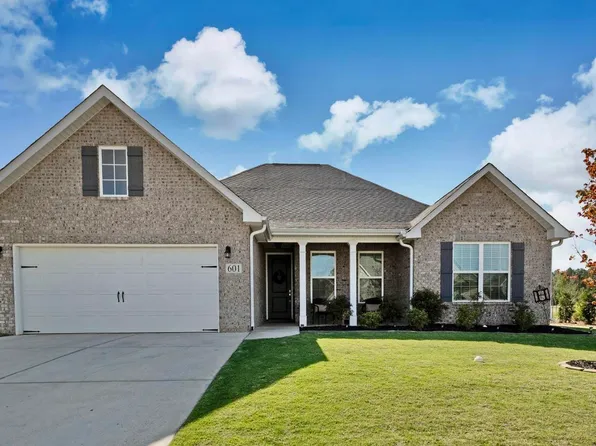 601 Ronnie Dr SE, Hartselle, AL 35640