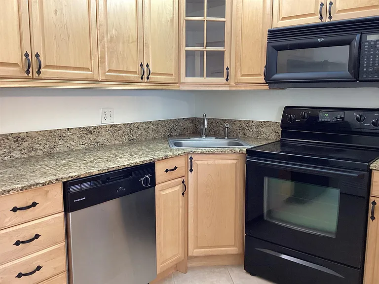 5927 La Pinata Blvd — Photo 6