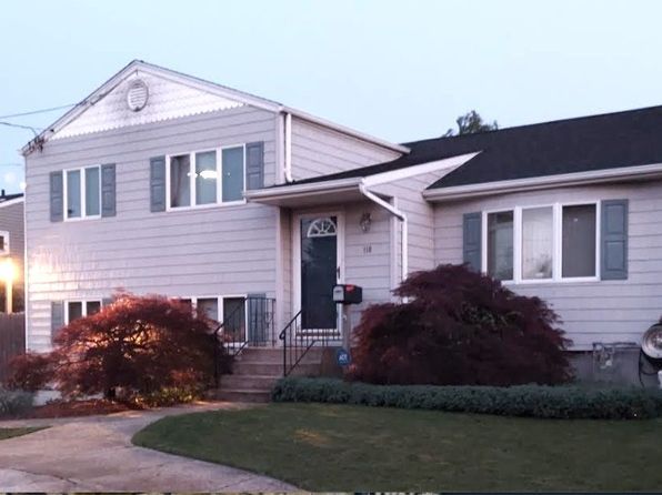 Recently Sold Homes in West Islip NY 801 Transactions Zillow