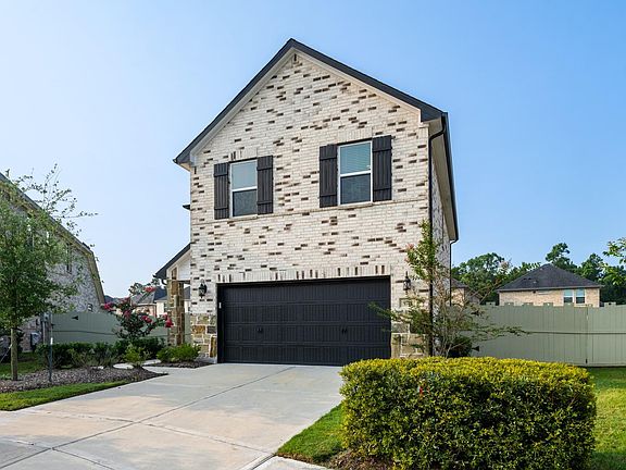 3rd image of 9718 Grooveburr Ct