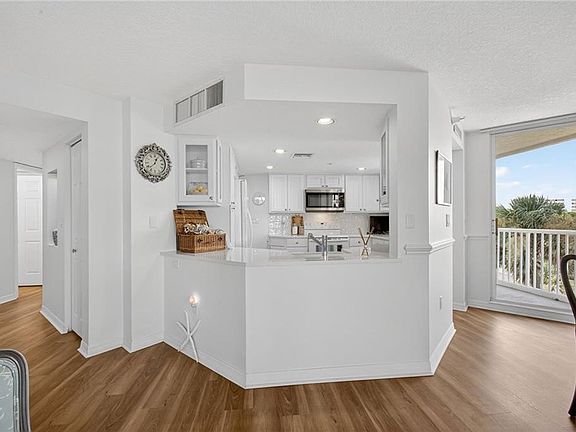 4th image of 5051 N Highway A1a APT 4-6