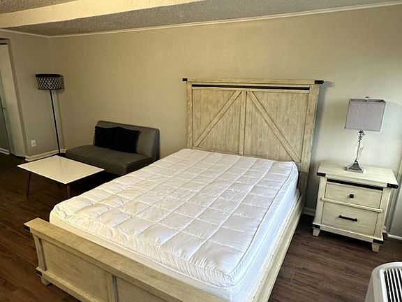 5th image of 1700 Clinch Ave APT 609