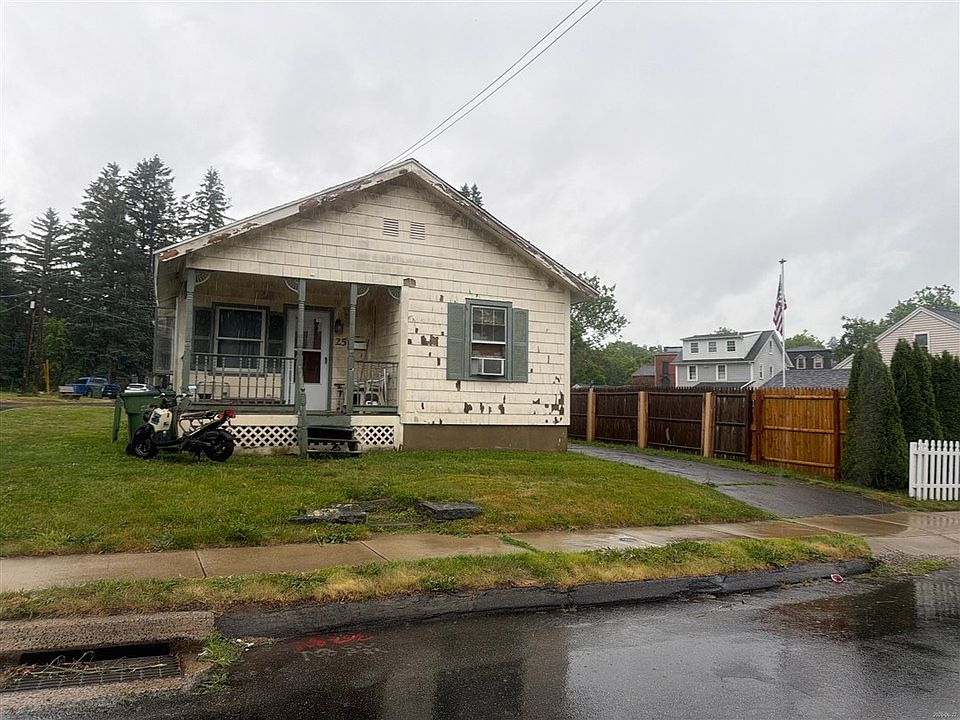 1st image of 25 Hillside Ave