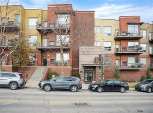 4521 Wornall Rd #214, Kansas City, MO 64112