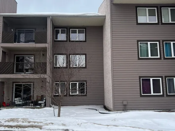 49 Akins Dr #302, Saint Albert, AB T8N 3M6