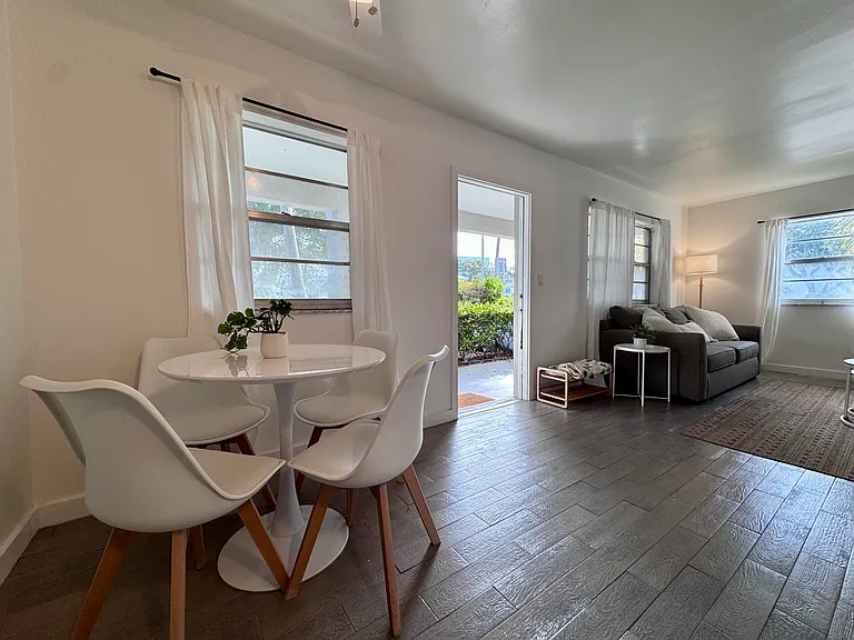 202 Lucerne Ave #12 — Photo 41