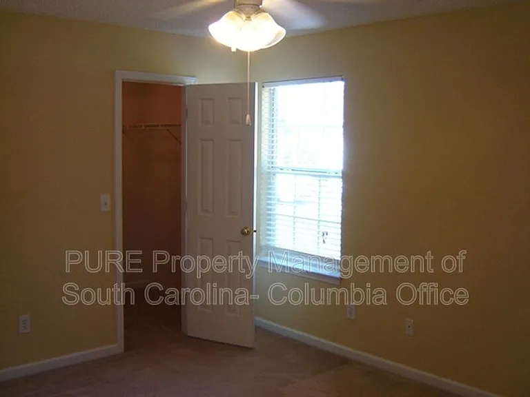 218 Sterling Cross Dr — Photo 9