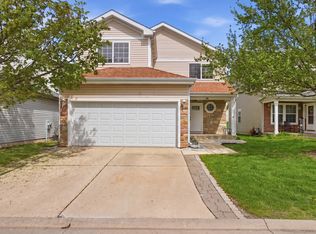 36 Bridgeview Dr, Oswego, IL 60543