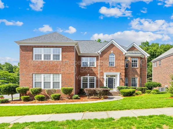 8100 Morehouse Dr, Waxhaw, NC 28173
