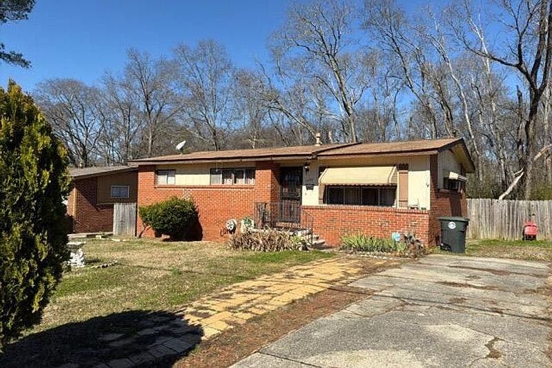 2nd image of 1436 65th St W