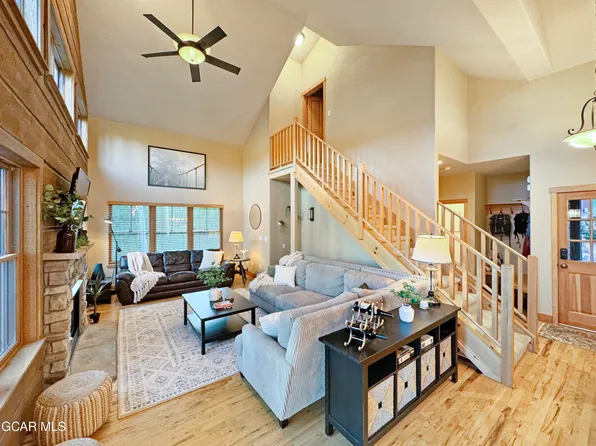175 Campfire Lane, Fraser, CO 80442