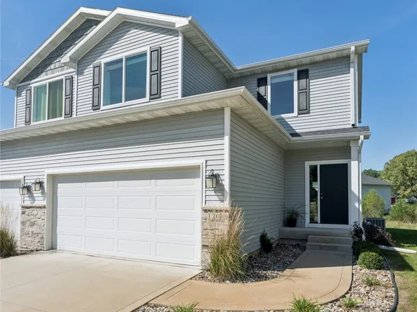120 Keeneland Ct, Pleasant Hill, IA 50327