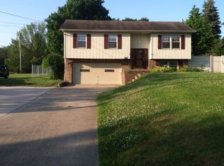 5237 Kennedy Rd, Lowellville, OH 44436