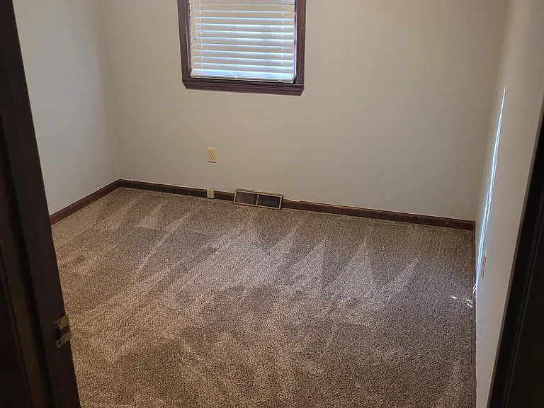 3416 S Newton Ave — Photo 17