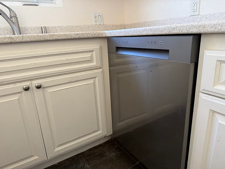 6 Prospect Ave #6 — Photo 13