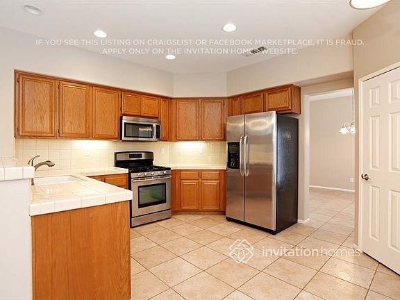 4th image of 5180 Ravenstone Dr