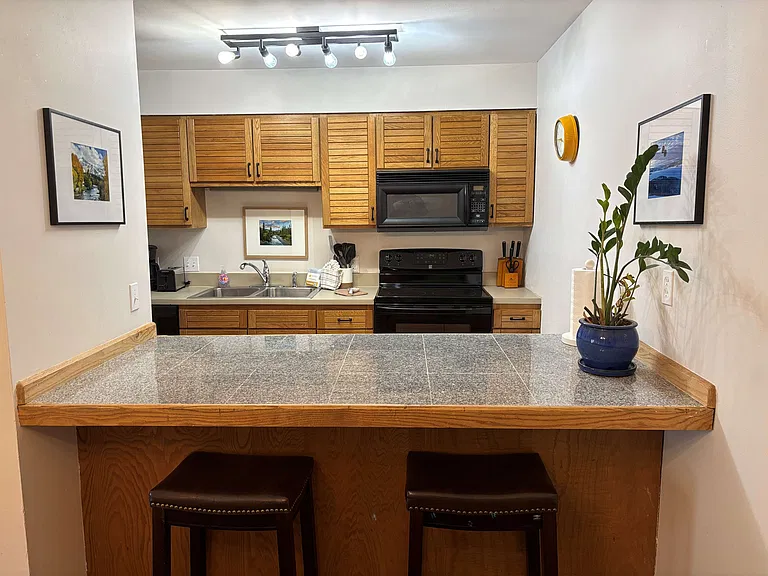 2025 Walton Creek Rd #403 — Photo 14
