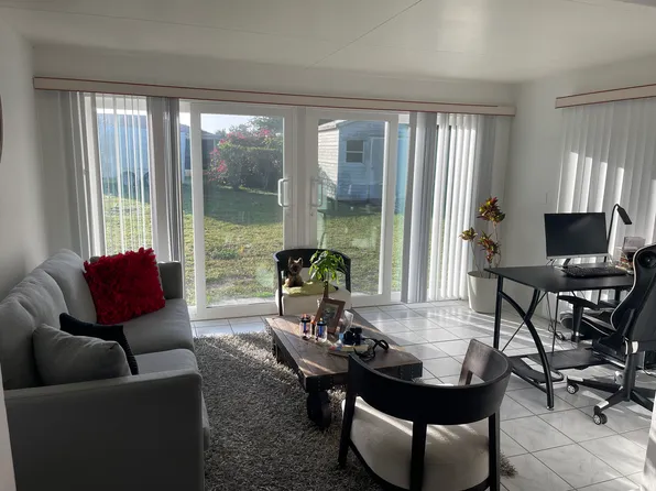 127 Highview Ave, Lehigh Acres, FL 33936