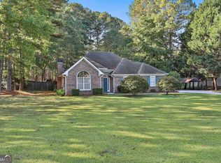 508 Avalon Dr, Fayetteville, GA 30214
