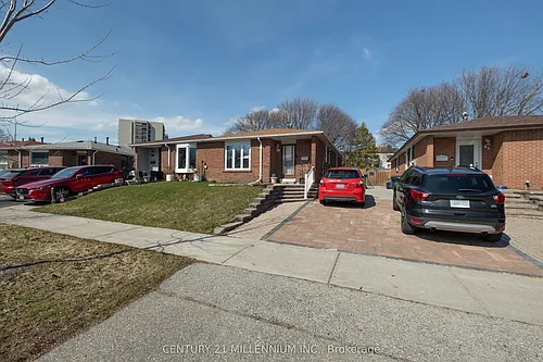 67 Coxworth Cres Photo 1