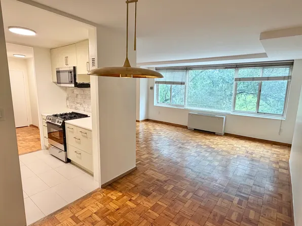 4000 Tunlaw Rd NW, Washington, DC