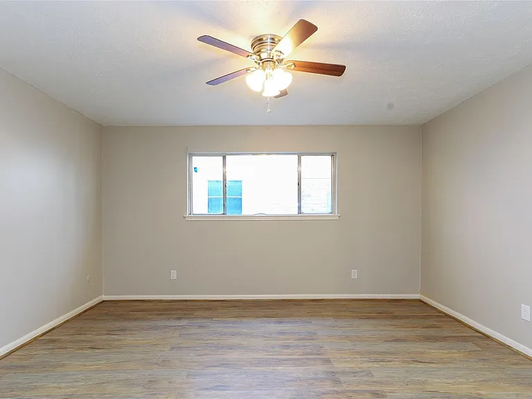 20814 Westgreen Ct — Photo 16
