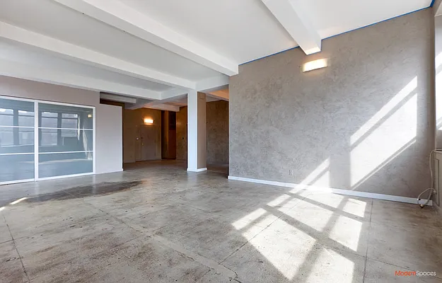 Sold by Modern Spaces | media 12