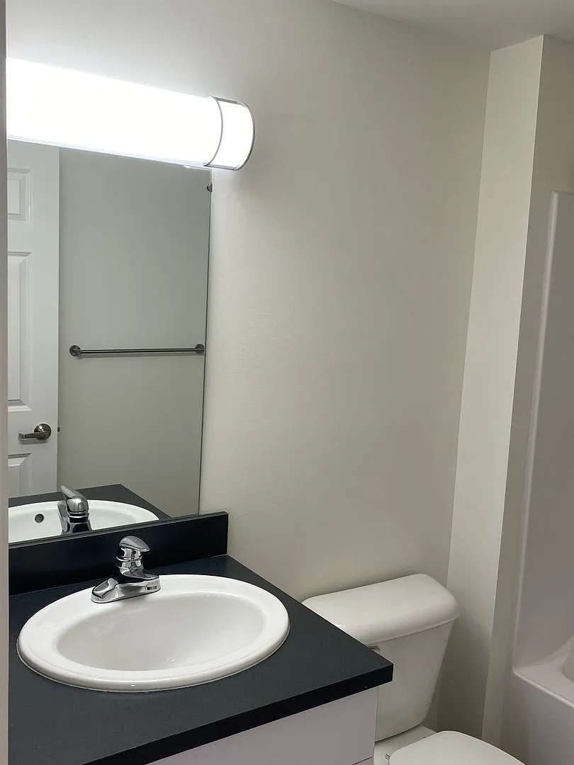 415 E. Grace Street — Photo 3