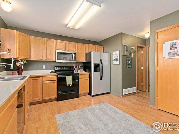 3rd image of 495 Soar Ln
