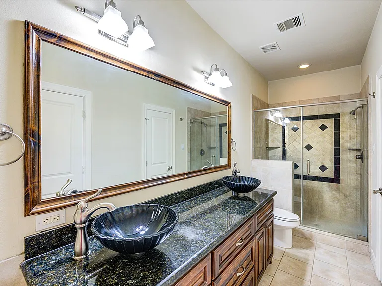 5813 Washington Ave #B — Photo 28