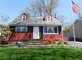33 Terrace Ave, Suffern, NY 10901