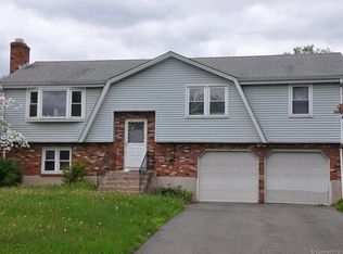 11 Beth Cir, Windsor, CT 06095