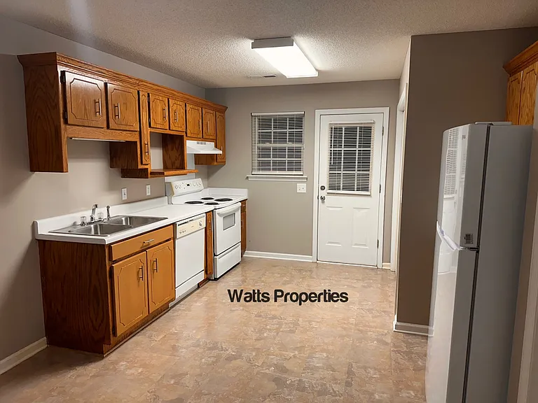 82 Briar Cir #82 — Photo 7