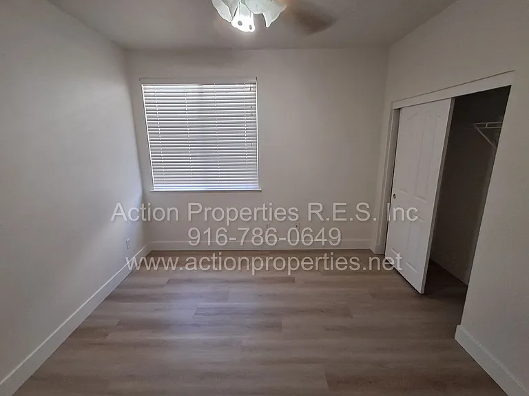 6145 Crater Lake Dr — Photo 12