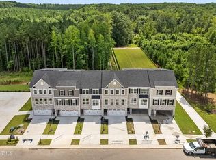 2885 Foster Woods Dr, Apex, NC 27502