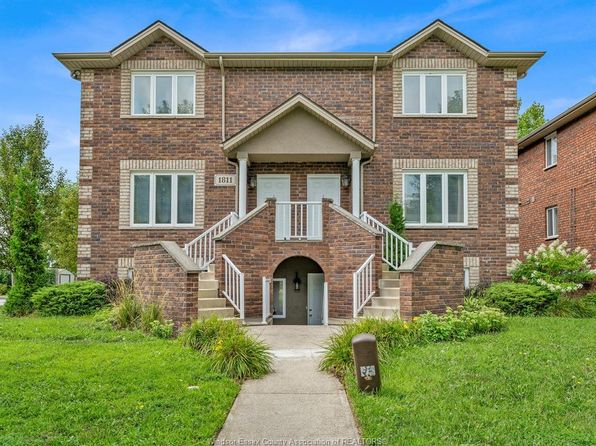 1811 Northway Ave, Windsor, ON N9B 3M1