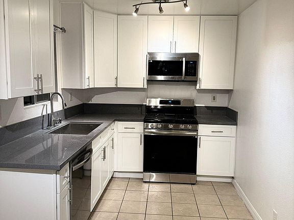 2nd image of 3176 Verdugo Pl #3176