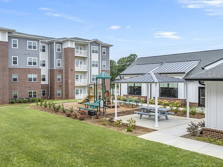 Residences at Cedar Creek — Photo 8